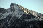 Thumbnail shows lightbox, image name shows slide